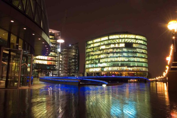 commercial builders in London
